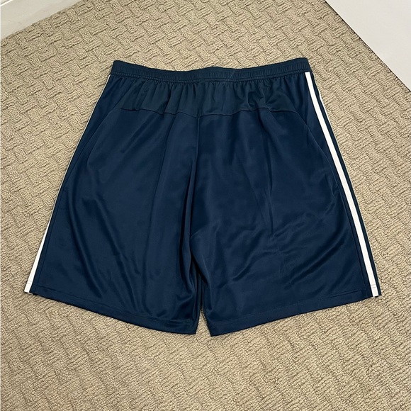 adidas 3-Stripes Primeblue Mens Shorts Size XL Navy Blue &
White - Picture 2 of 11